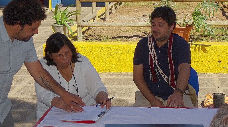 Firma de Convenio: Escuela y Comunidad Diaguita Romualda Ardiles Trabajando Juntas por la Educación y la Cultura